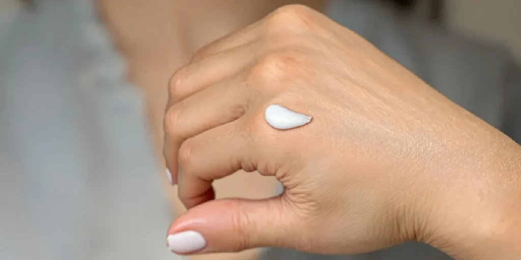 CBD Cream for Hemorrhoids: Natural Relief for Pain and Discomfort